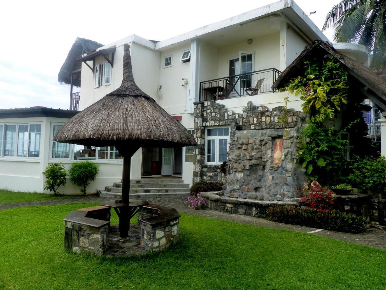 Chillpill Guest House Mahebourg Bagian luar foto